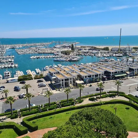 Apartment Les Terrasses De La Mer-17 By Interhome